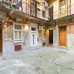 Galerie Vibes In Josika Street By Nw