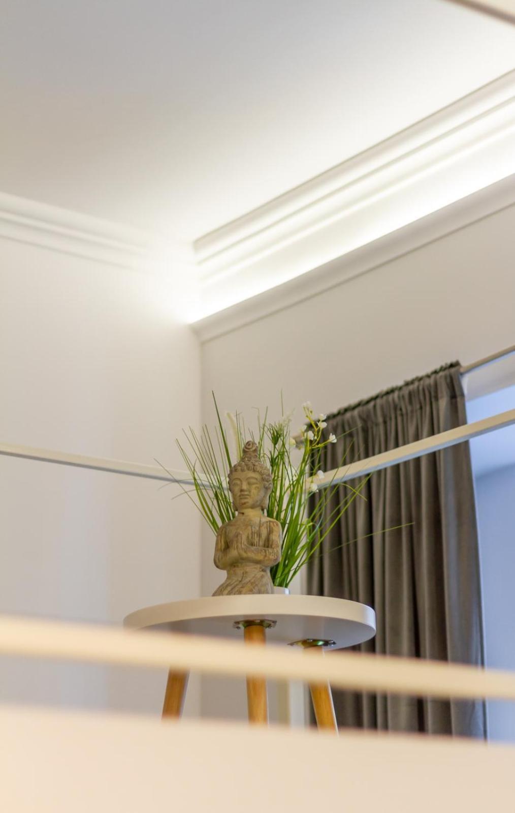 Galerie Vibes In Josika Street By Nw * Budapest